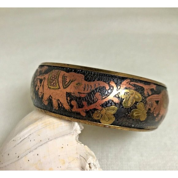 Cheerful Trunks Up Elephants Bangle Bracelet - Vintage - Brass Copper Bronze - Picture 3 of 6